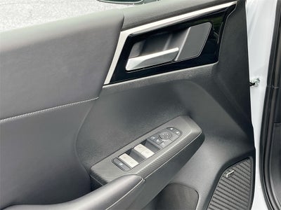 2025 Mitsubishi Outlander Trail Edition Launch Package