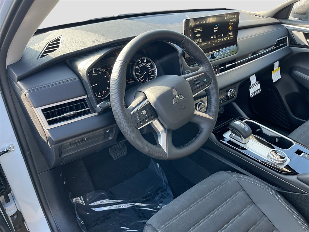 2026 Mitsubishi Outlander Trail Edition