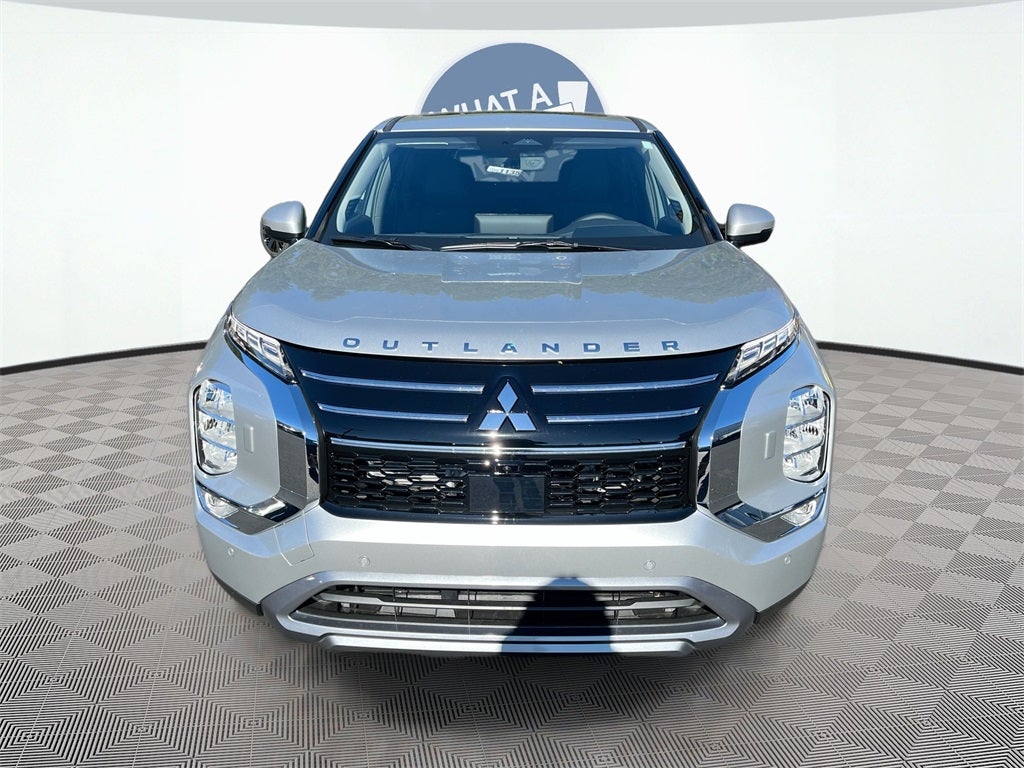 2026 Mitsubishi Outlander SE Tech Package