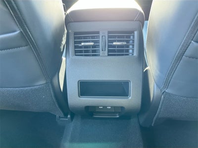 2026 Mitsubishi Outlander SE Tech Package