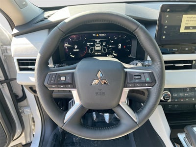 2025 Mitsubishi Outlander SEL