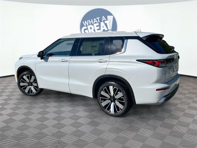2025 Mitsubishi Outlander SEL