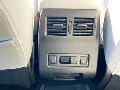 2025 Mitsubishi Outlander Plug-In Hybrid SEL