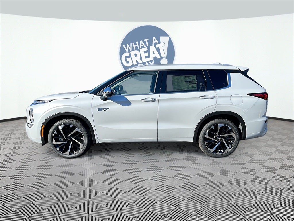 2025 Mitsubishi Outlander Plug-In Hybrid SEL