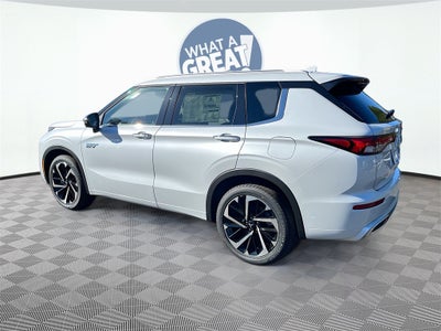 2025 Mitsubishi Outlander Plug-In Hybrid SEL