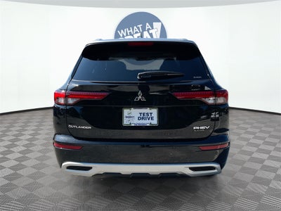 2025 Mitsubishi Outlander Plug-In Hybrid SEL Platinum Edition