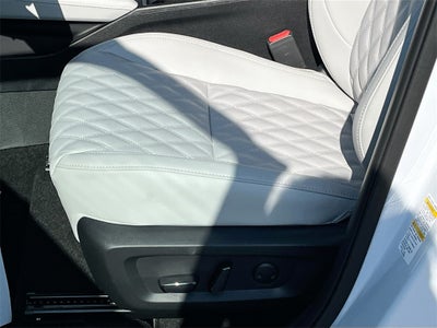 2025 Mitsubishi Outlander Plug-In Hybrid SEL