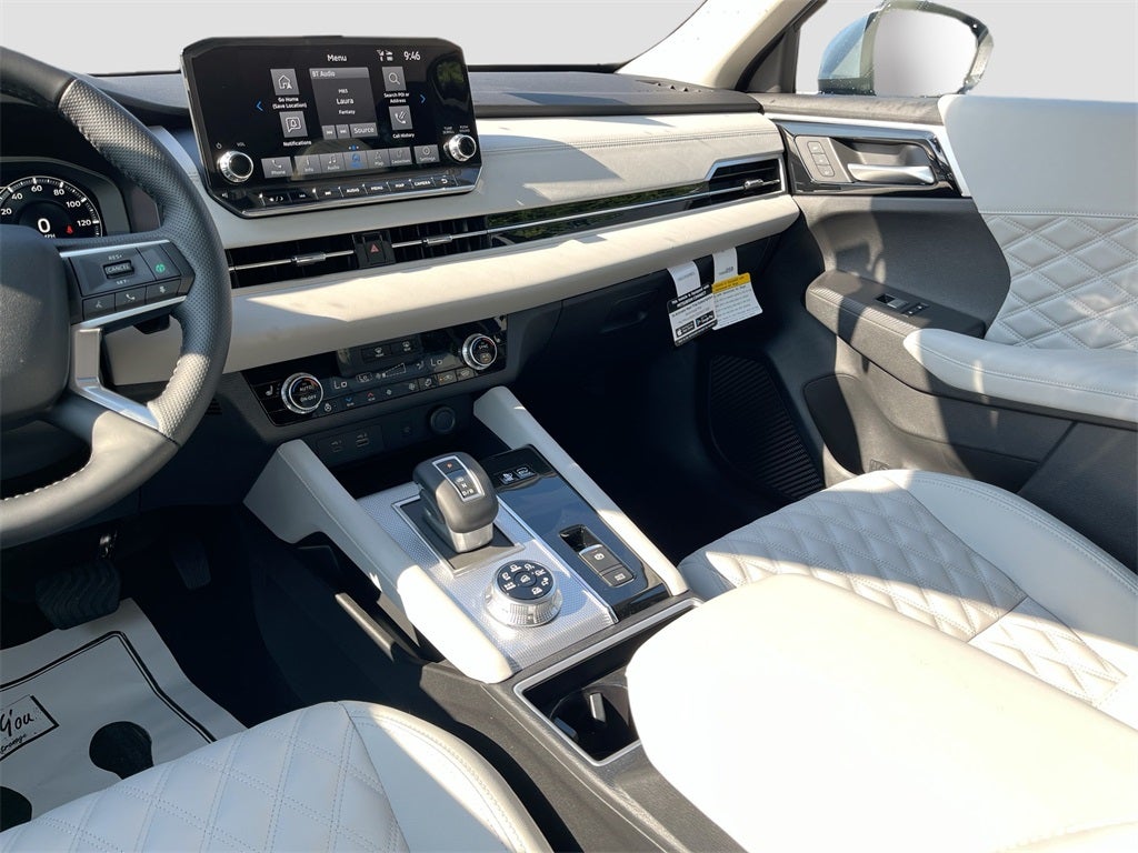 2025 Mitsubishi Outlander Plug-In Hybrid SEL