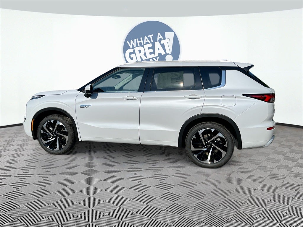2025 Mitsubishi Outlander Plug-In Hybrid SEL
