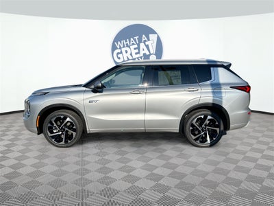 2025 Mitsubishi Outlander Plug-In Hybrid SEL