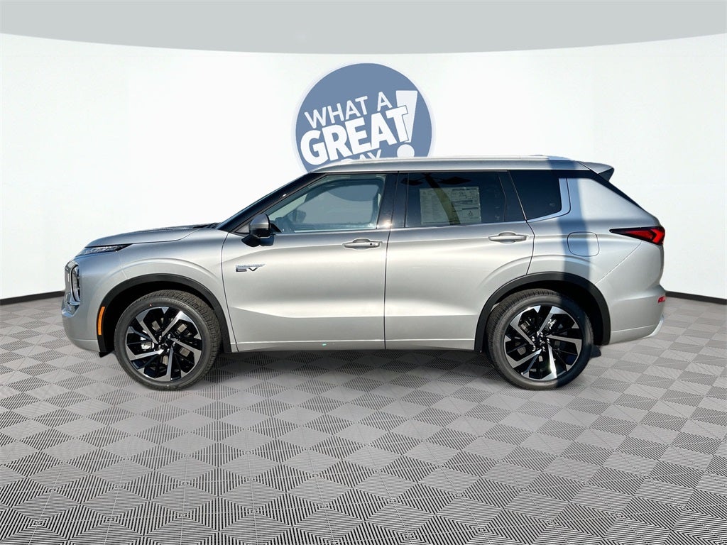 2025 Mitsubishi Outlander Plug-In Hybrid SEL