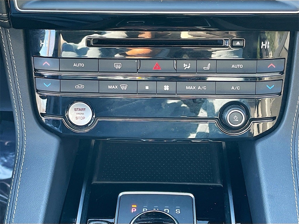 2019 Jaguar F-PACE S