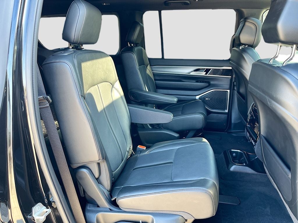 2025 Jeep Wagoneer Series II