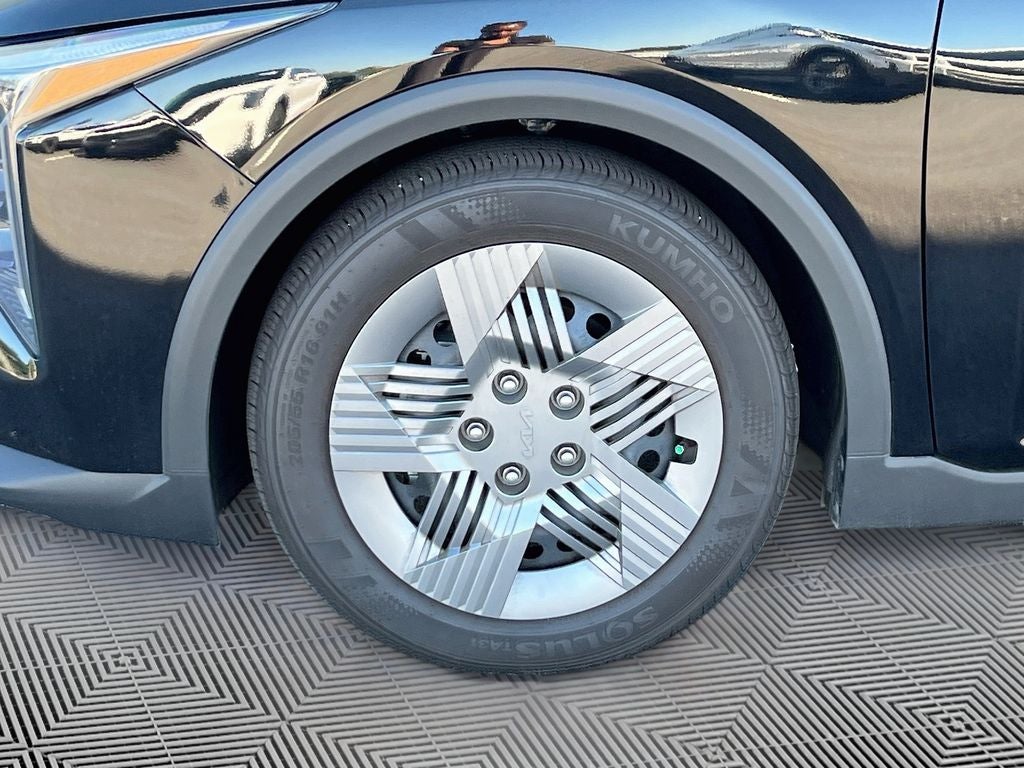 2025 Kia K4 LX