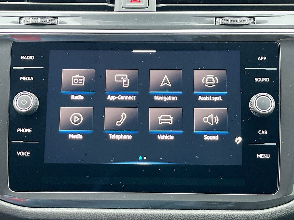 2024 Volkswagen Tiguan 2.0T SE