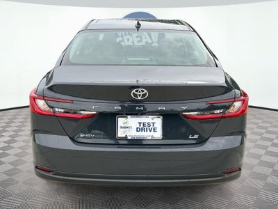 2025 Toyota Camry LE