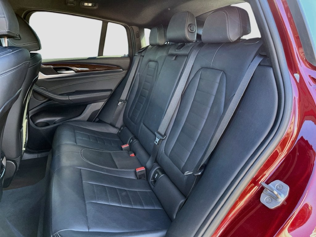 2022 BMW X4 xDrive30i
