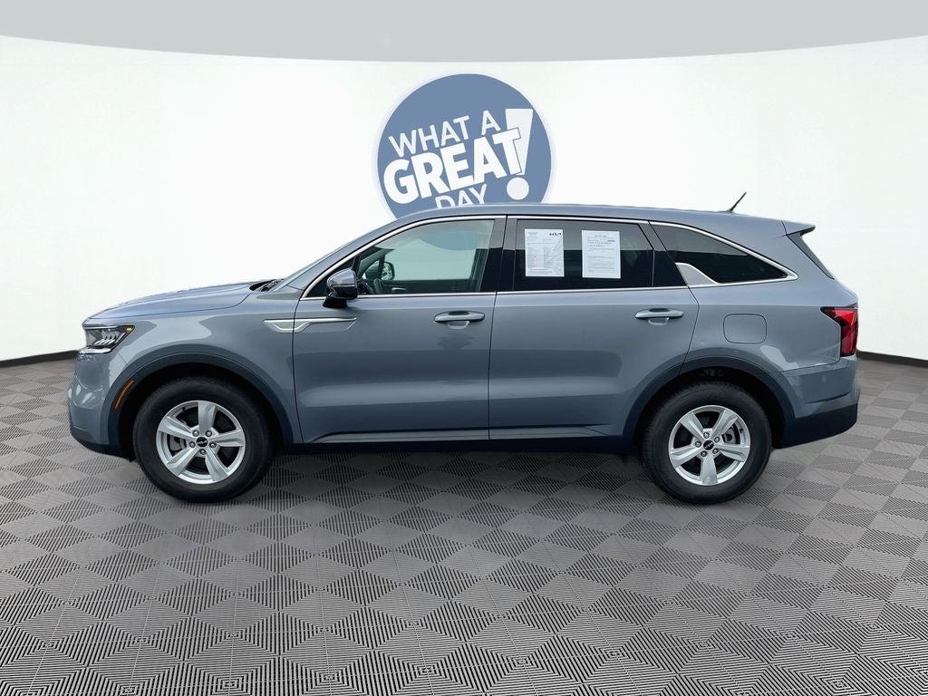 2023 Kia Sorento LX