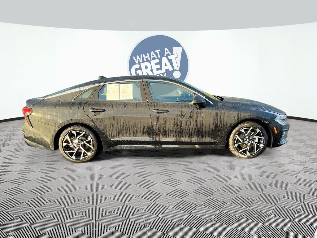 2025 Kia K5 EX