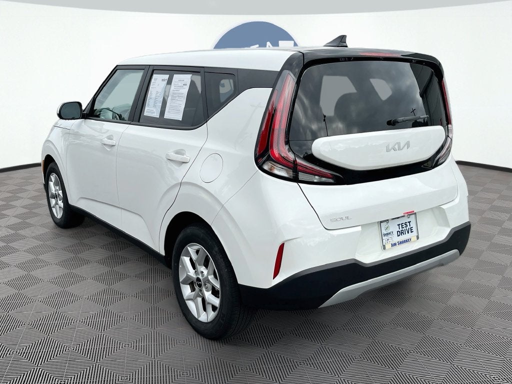 2025 Kia Soul LX