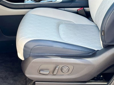 2025 Kia Carnival Hybrid EX